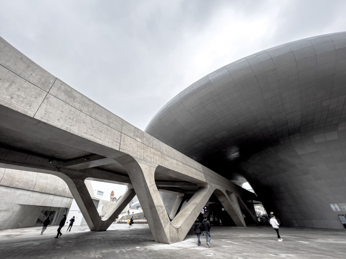 dongdaemun design plaza